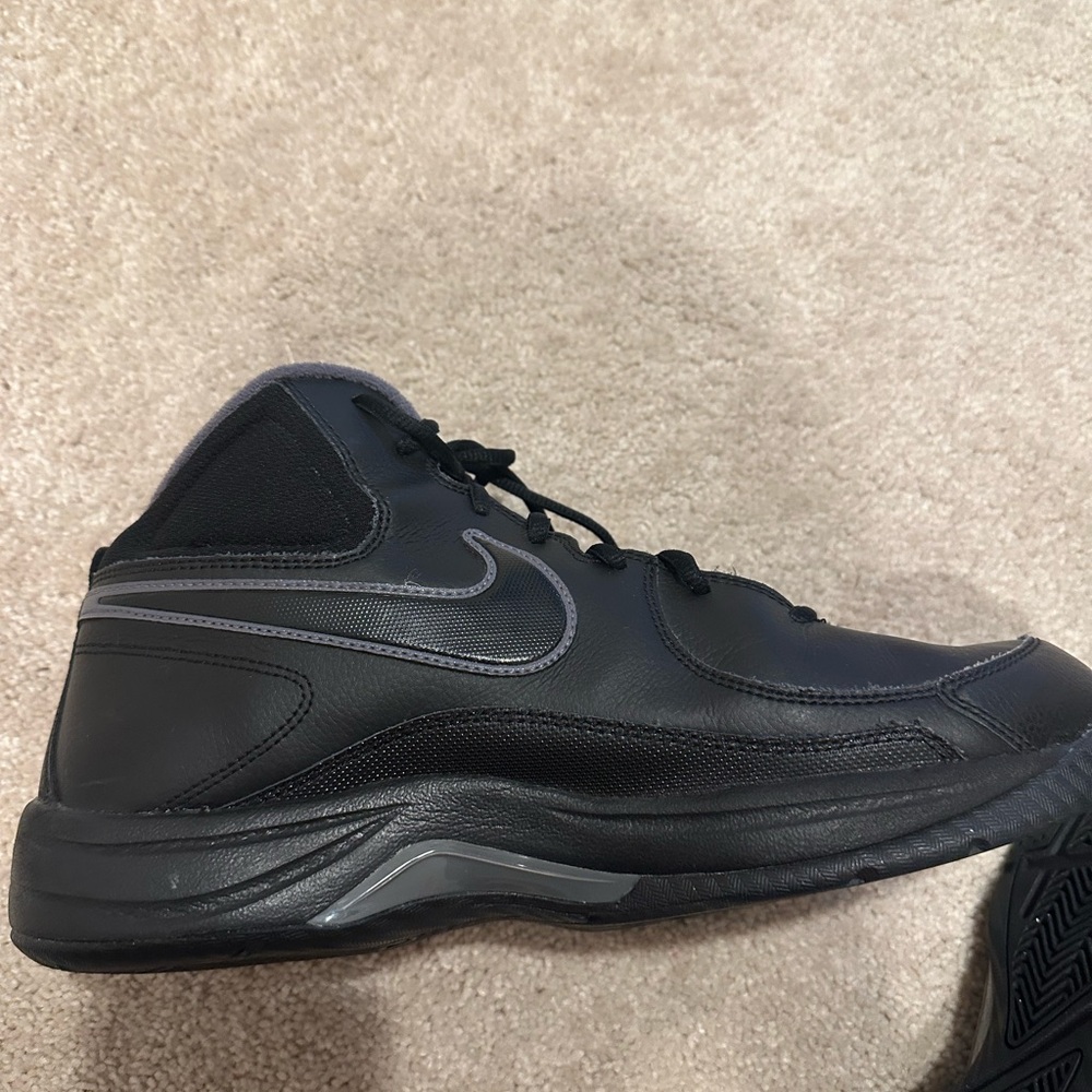 NIKE The Overplay VII Men's Basketball Shoe   511372-010 black 11